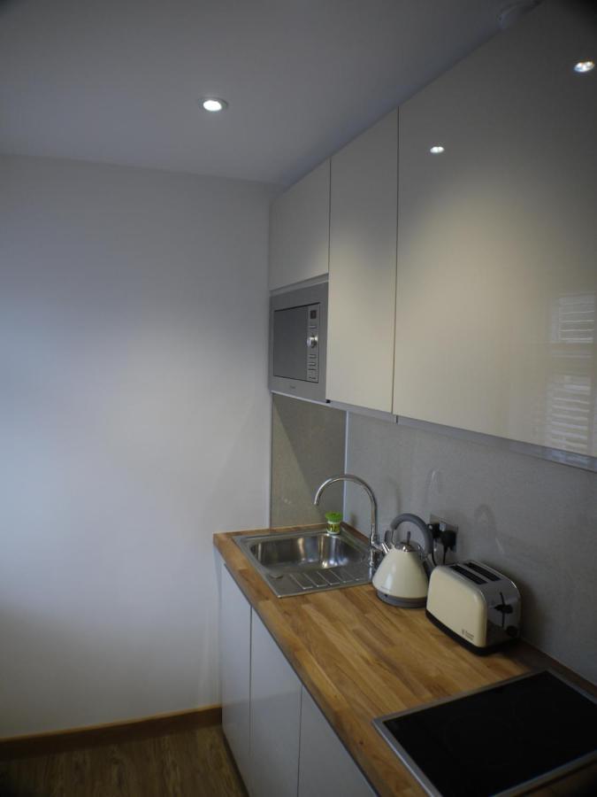Mcmillan House Studio Apartments ยอร์ค ภายนอก รูปภาพ